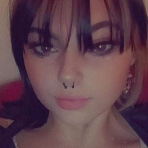 Meet your Posher, Dani